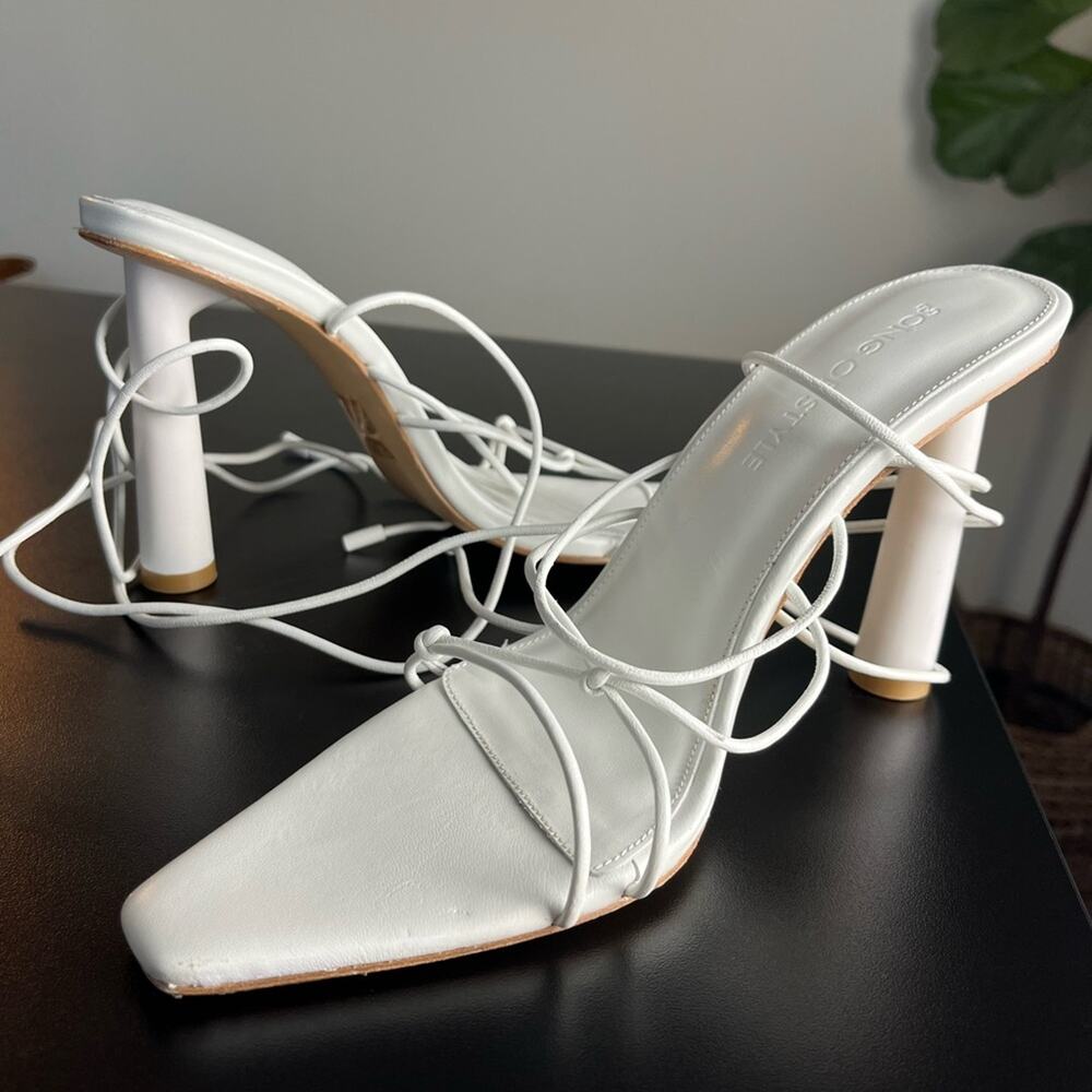 Song of Style Eden Strappy Heel (size 8.5)